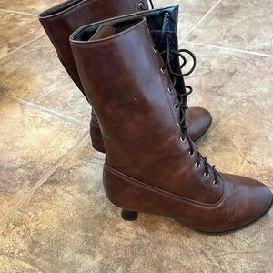 Brown Lace-Up Women's Boots